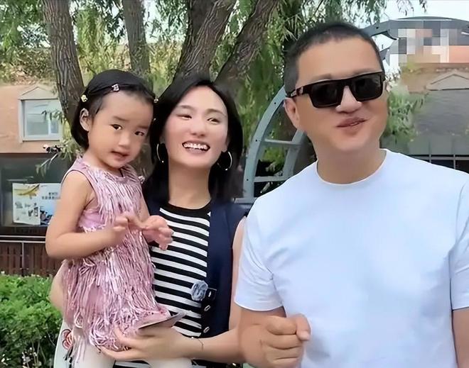 两地生活席卷贵圈感情却没变？多位女星自曝分居被迫还是通透(图19)