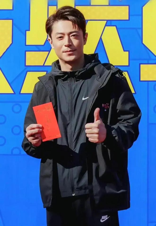 两地生活席卷贵圈感情却没变？多位女星自曝分居被迫还是通透(图24)