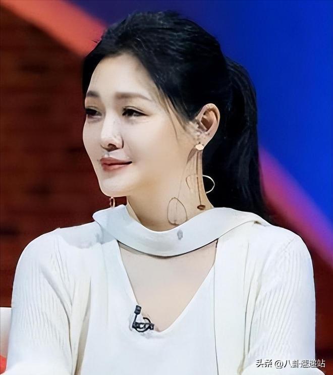 九游娱乐：婚礼半年后马筱梅摊牌了大谈大S和两小孩生小孩不为了汪小菲(图6)