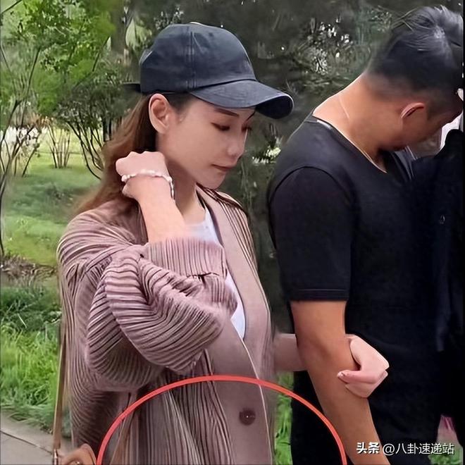 九游娱乐：婚礼半年后马筱梅摊牌了大谈大S和两小孩生小孩不为了汪小菲(图8)