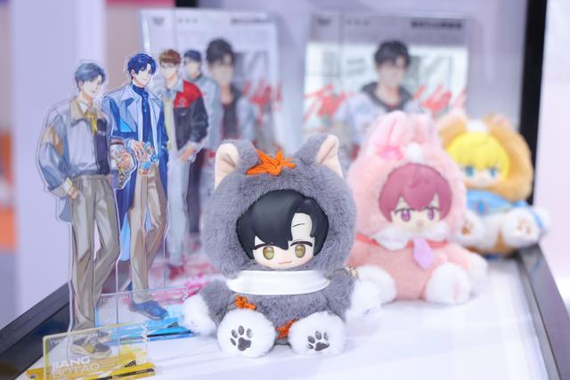 阅文集团亮相长三角文博会：影视剧集口碑热度双赢“谷子经济”成绩单亮眼(图3)