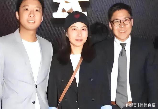 婚礼结束仅4天霍震霆两个儿子“爆雷”郭晶晶态度已说明一切(图12)