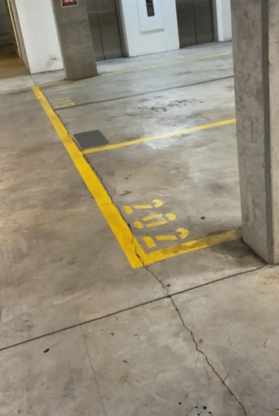 九游娱乐文化：漏水、开裂、包层易燃！悉尼公寓楼变“危房”华女亏出血：住不了也卖不掉(图6)