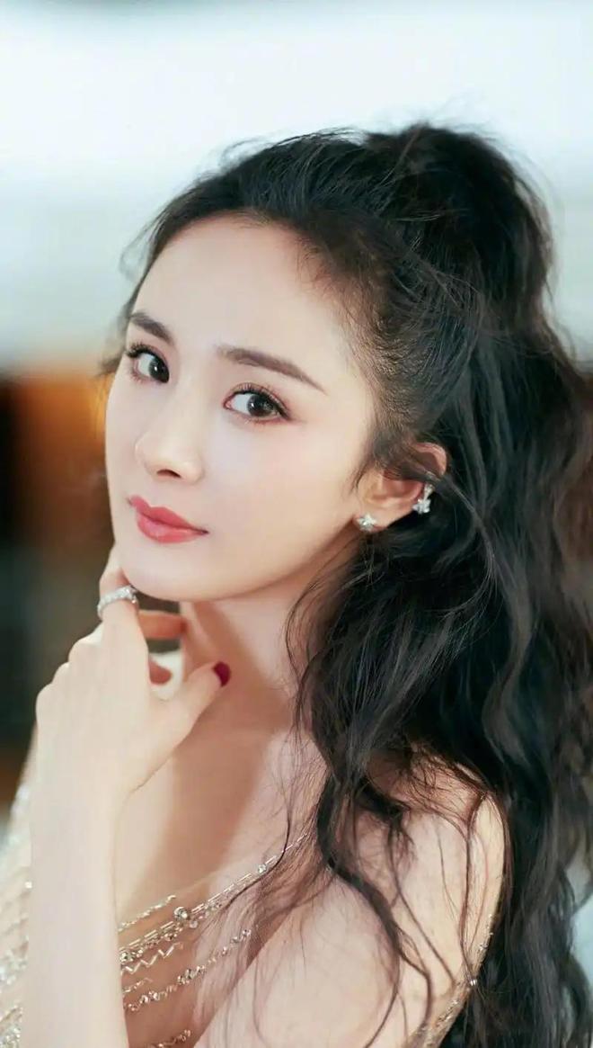 盘点合约到期无法体面分手的顶流们！杨幂简直是特例(图13)