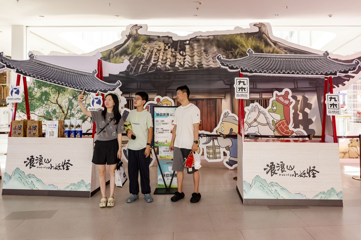 2025年那些难忘的电影瞬间(图2)