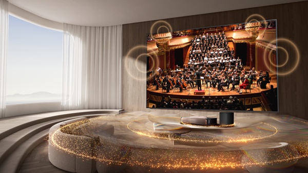 海信激光电视官宣合作张艺谋电影《惊蛰无声》沉浸式解锁现代谍战博弈(图2)