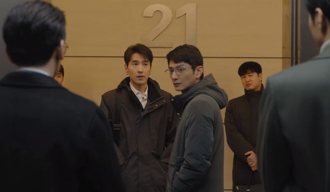 又来了！47岁赵又廷和小17岁张子枫上演忘年恋让国产剧咋玩啊(图7)