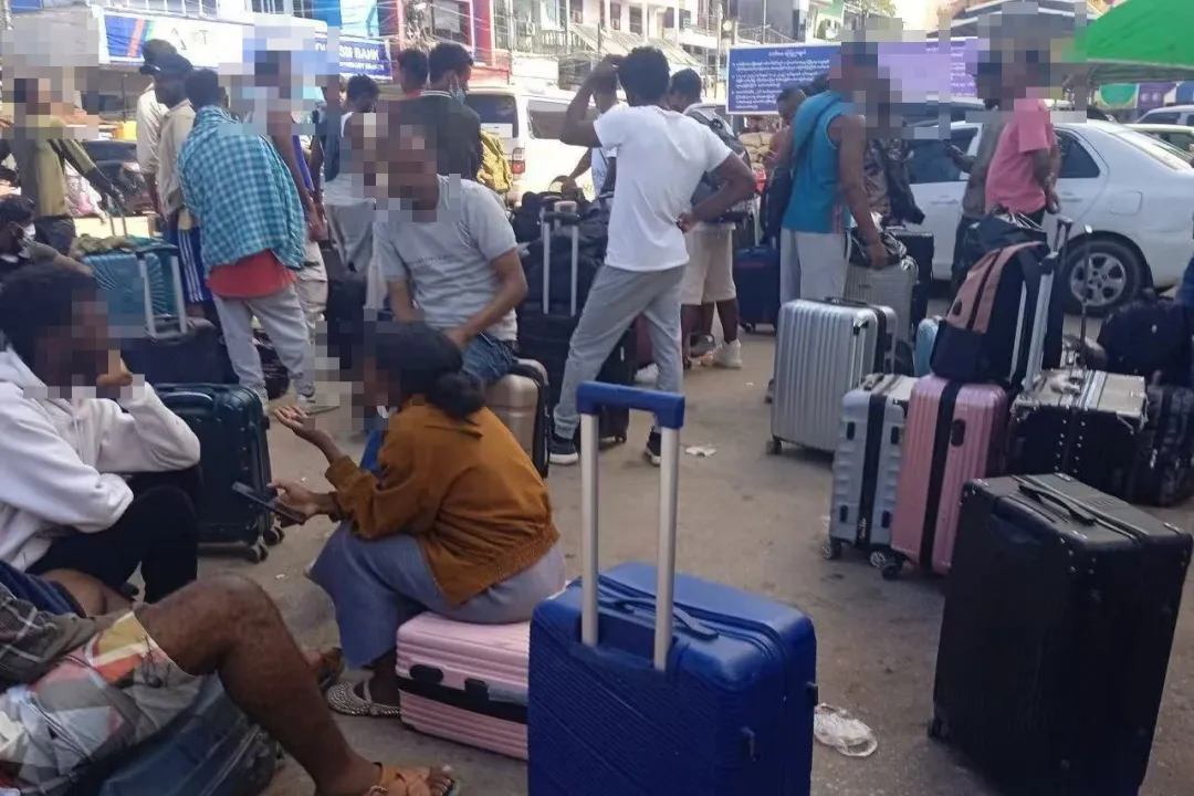 九游娱乐：卫星探秘缅甸妙瓦底：KK园区两年扩大3倍9月仍在扩建豪车比比皆是每隔一段距离都有武装人员站岗；附近类似园区仍在不断扩建蔓延(图2)