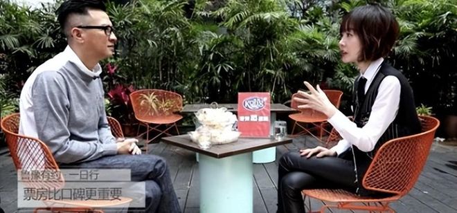 关咏荷40岁嫁“渣渣辉”42岁高龄生女婚姻并不被外界看好(图5)