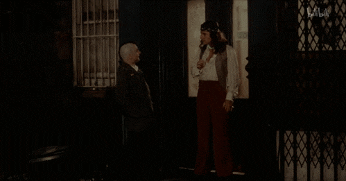 九游娱乐文化：疯了连他也被捧为顶流(图1)