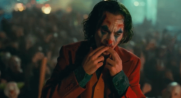 九游娱乐文化：疯了连他也被捧为顶流(图7)