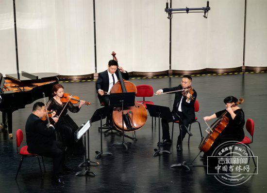《世界影视经典名曲》室内乐音乐会在吉林省
