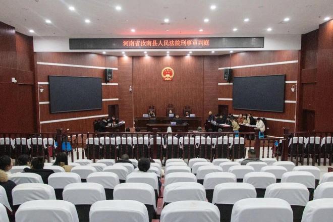 河南汝南县检察院：庭审观摩强本领出庭评议