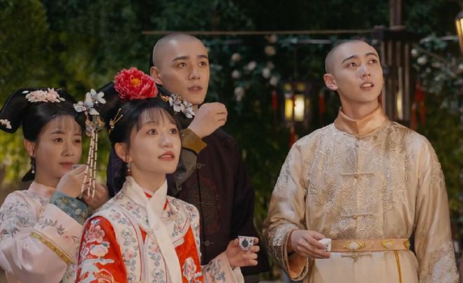 九游娱乐：拜托！别再糟蹋《还珠格格》别再霍霍国产电视剧了！(图4)