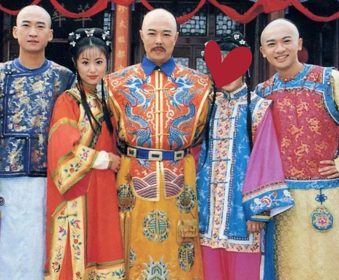 九游娱乐：拜托！别再糟蹋《还珠格格》别再霍霍国产电视剧了！(图13)