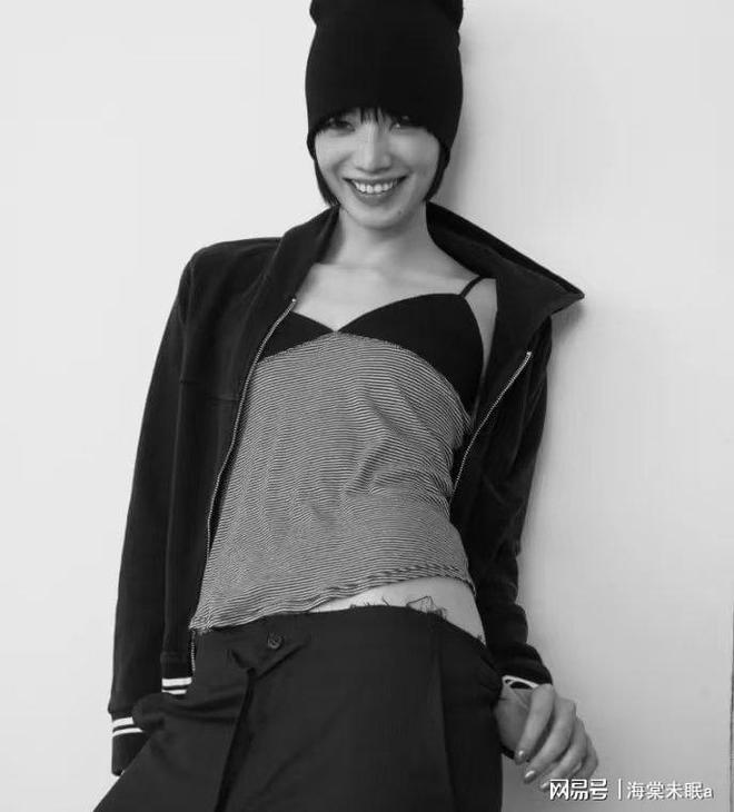 小松菜奈晒出最新时尚写真大片——个性就是我的时尚符号(图2)