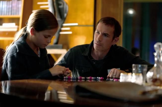 九游娱乐：2024上半年口碑最高的10部黄暴美剧个个王炸开局你追了几部？(图8)