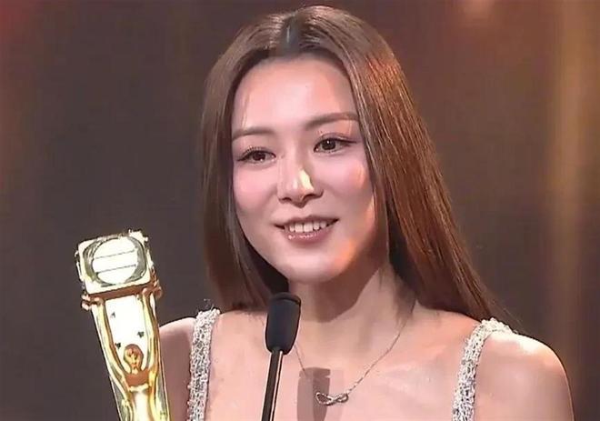 九游娱乐文化：TVB要倒闭了？知情人曝大批员工离职只剩一年存货就没剧播了(图6)