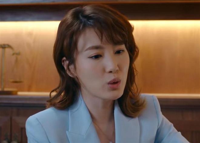 九游娱乐文化：TVB要倒闭了？知情人曝大批员工离职只剩一年存货就没剧播了(图5)