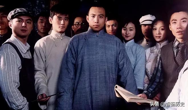 少年成名35岁因拍戏坠马瘫痪怀孕女友不离不弃遗憾未办婚礼(图8)