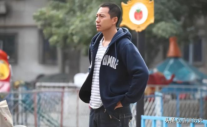 少年成名35岁因拍戏坠马瘫痪怀孕女友不离不弃遗憾未办婚礼(图11)