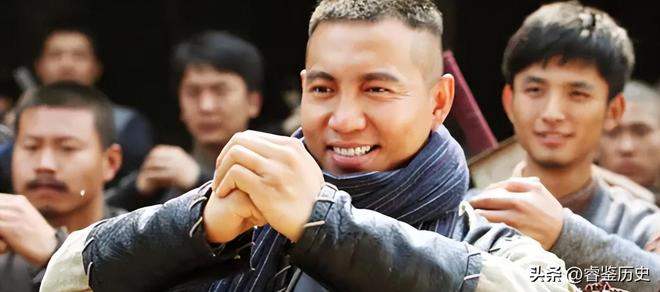 少年成名35岁因拍戏坠马瘫痪怀孕女友不离不弃遗憾未办婚礼(图12)