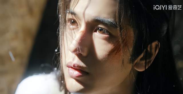 《逐玉》火向台湾省！国台办在新闻发布会夸仅14个字令人动容(图2)