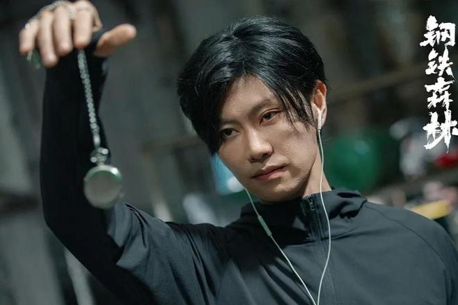 九游娱乐：本以为是烂剧结果开播就热榜第一国产剧又有天花板了(图4)