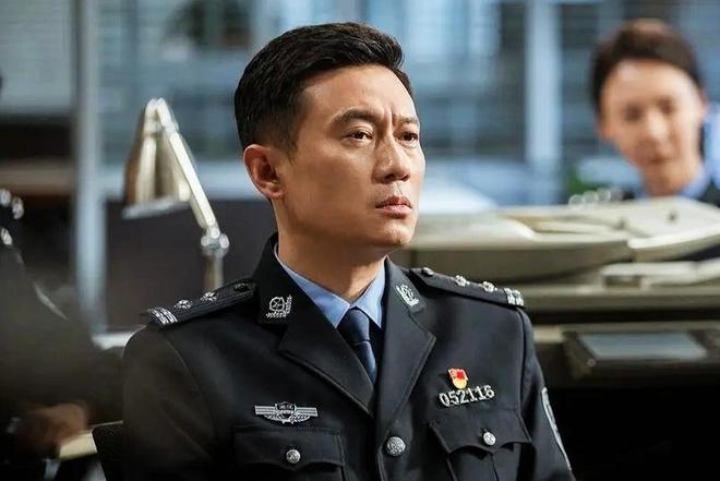 九游娱乐：本以为是烂剧结果开播就热榜第一国产剧又有天花板了(图8)